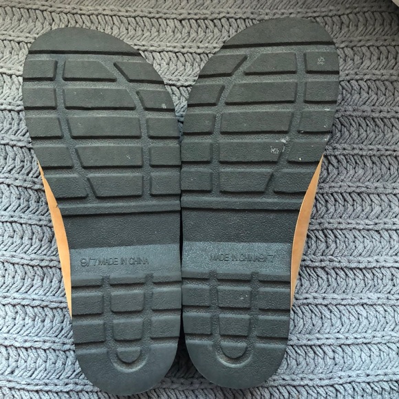 955 Originals Women’s 9 Mens 7 Slip On Clogs Otter - Picture 4 of 8